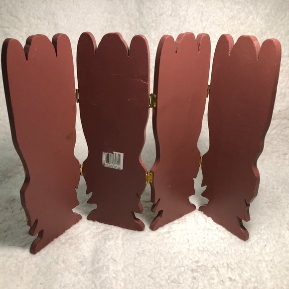 World Bazars Angels Cover Compact Foldable Wooden Screen 15”w x 11.5”h - Picture 6 of 8